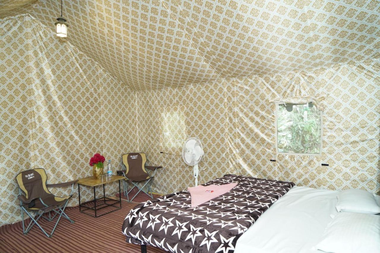Forest Acres Camps มุกเตชวาร์ ภายนอก รูปภาพ